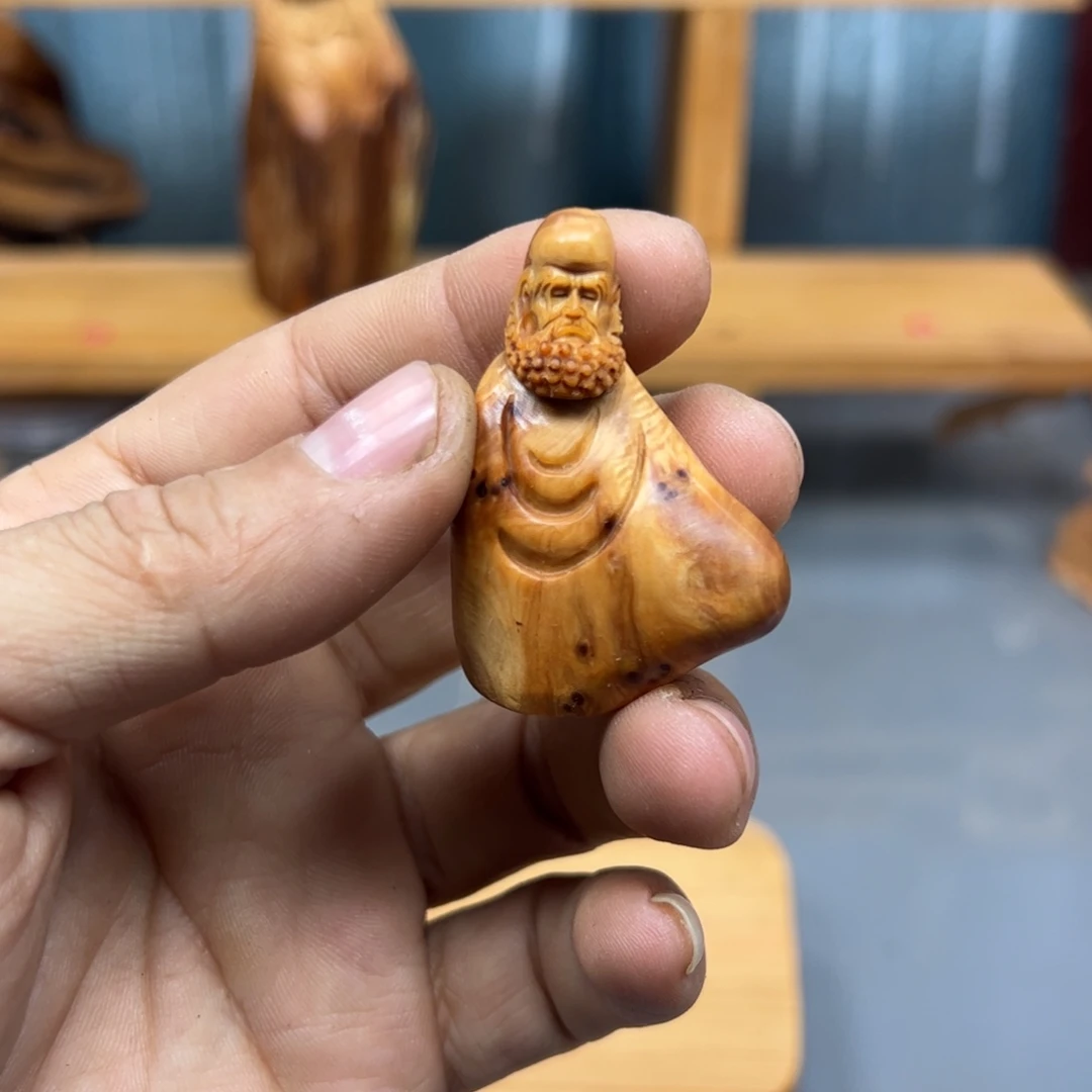 叶***问木崖柏木摆件手把件