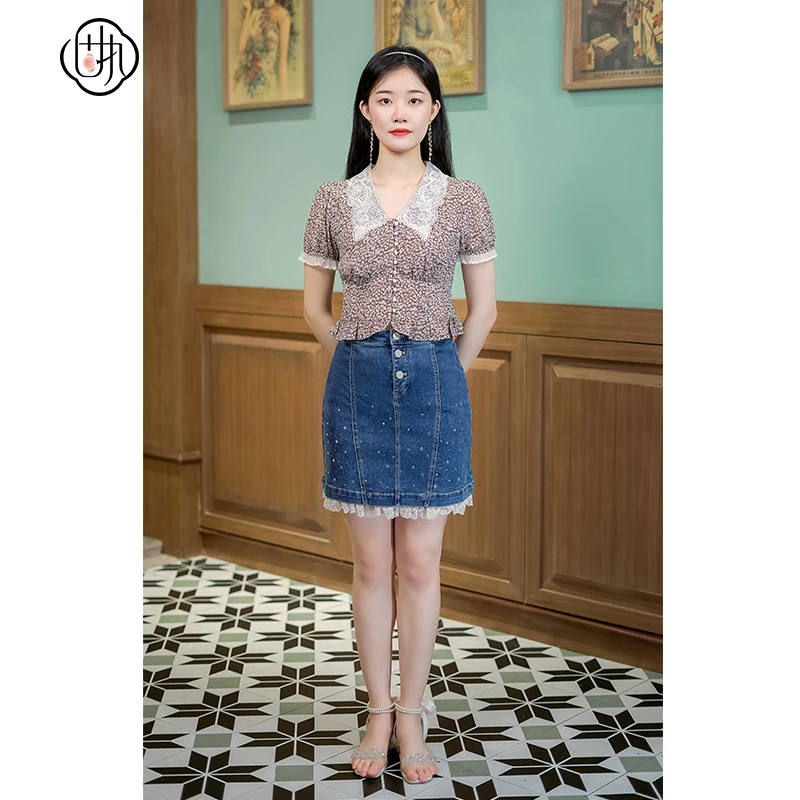 固执夏季新款法式复古娃娃领短款碎花短袖衬衫女40512XS06632