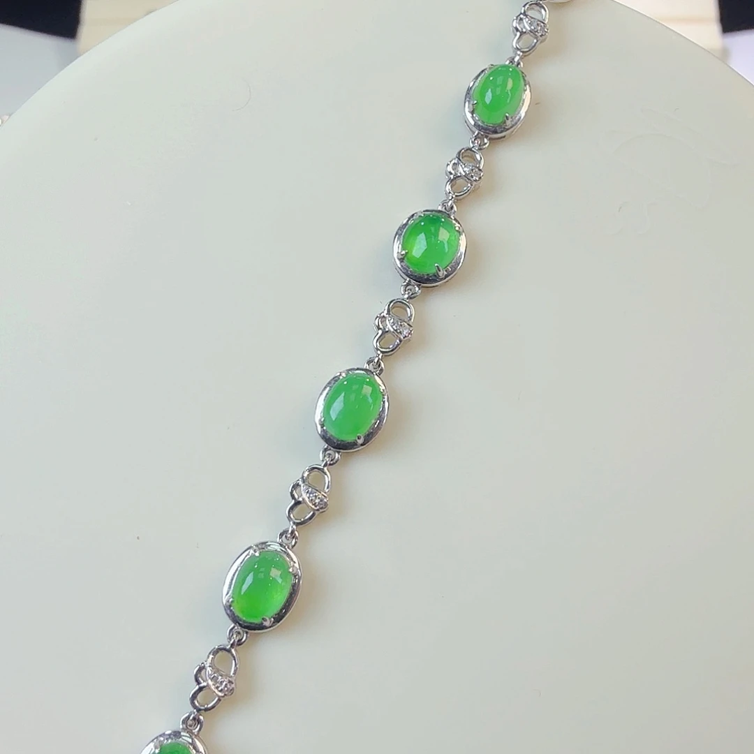 翡翠18K金镶嵌手链蛋面手链