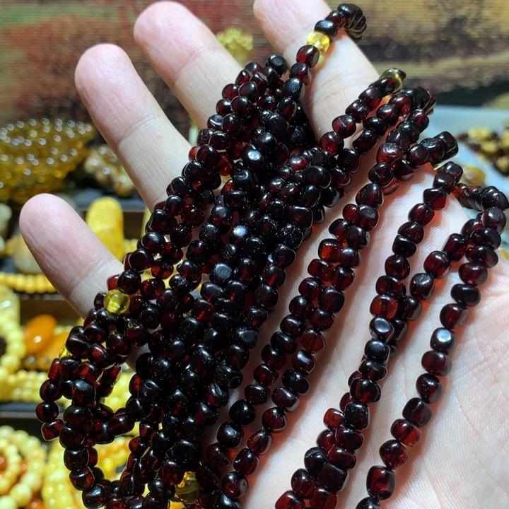 琥珀未镶嵌珠宝奇石多样性发其一