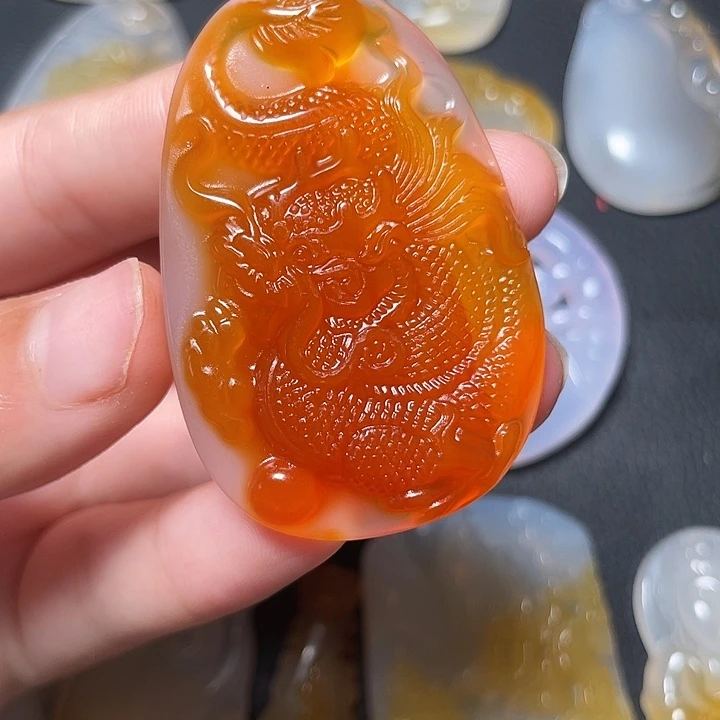 未镶嵌颈饰玛瑙/玉髓