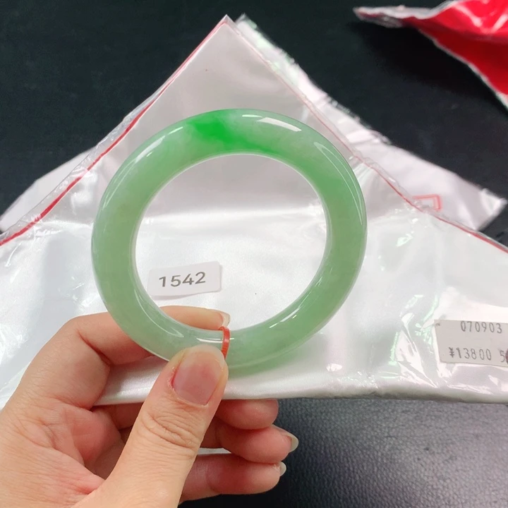 翡翠手镯未镶嵌等****你03