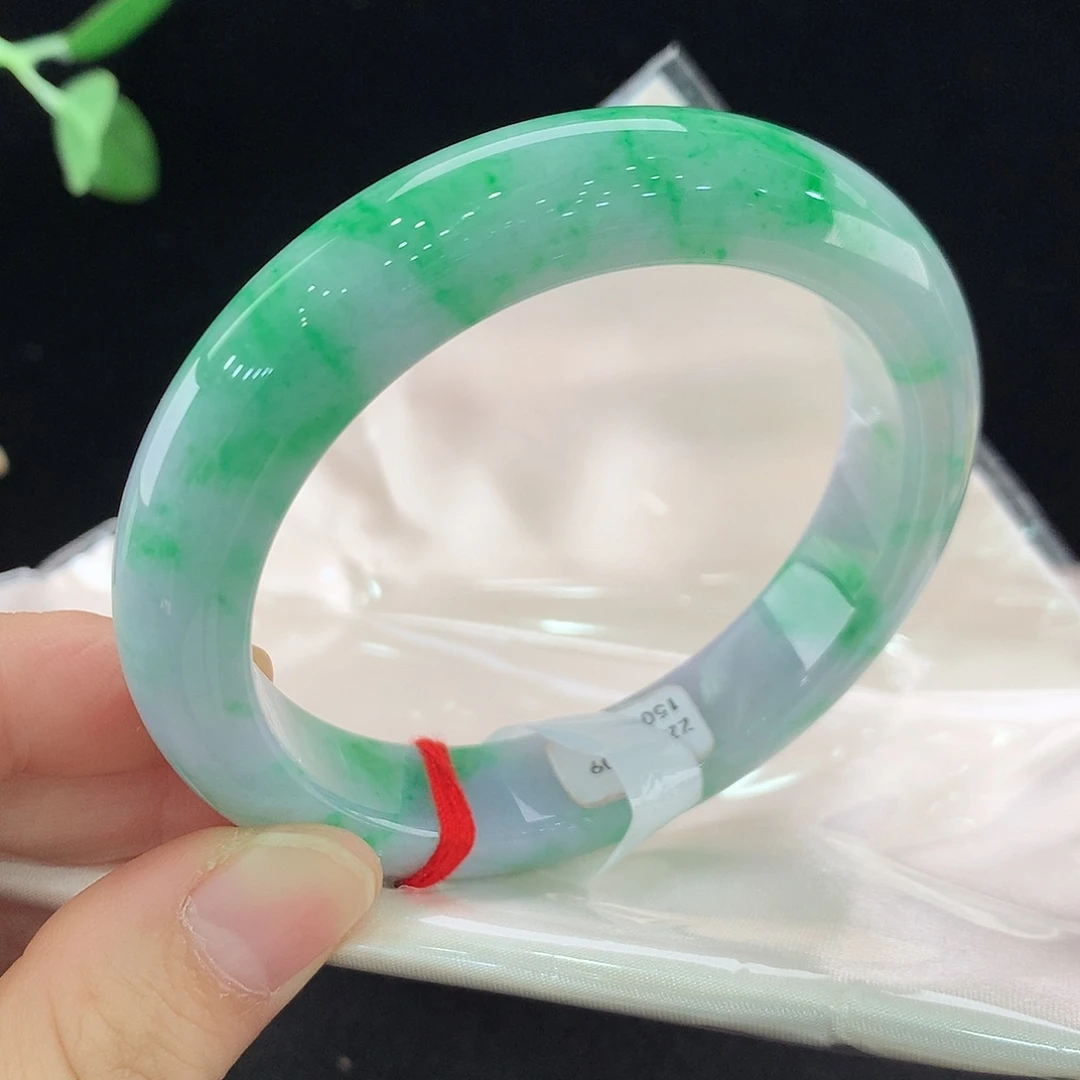 翡翠未镶嵌手镯0479