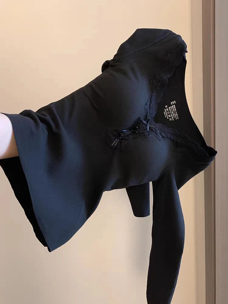 蕾丝花边带胸垫v领打底衫女秋冬修身收腰加绒内搭长袖t恤保暖上衣