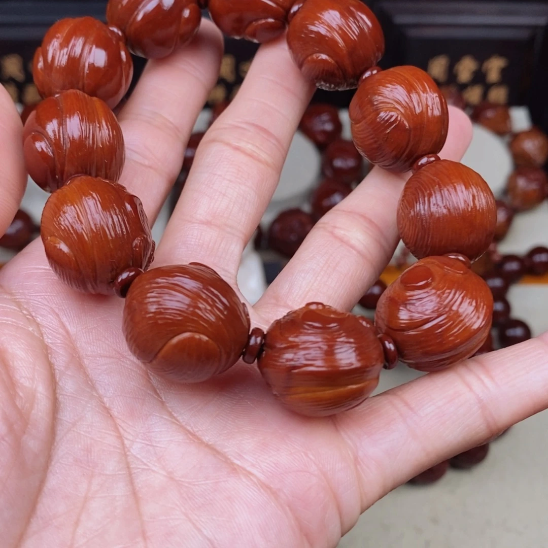 一***行橄榄核吊坠道道道