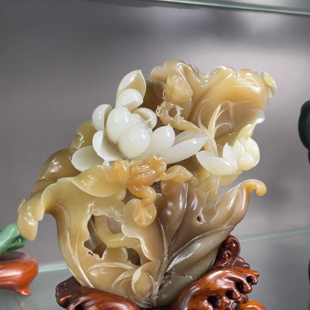 未镶嵌和田玉摆件