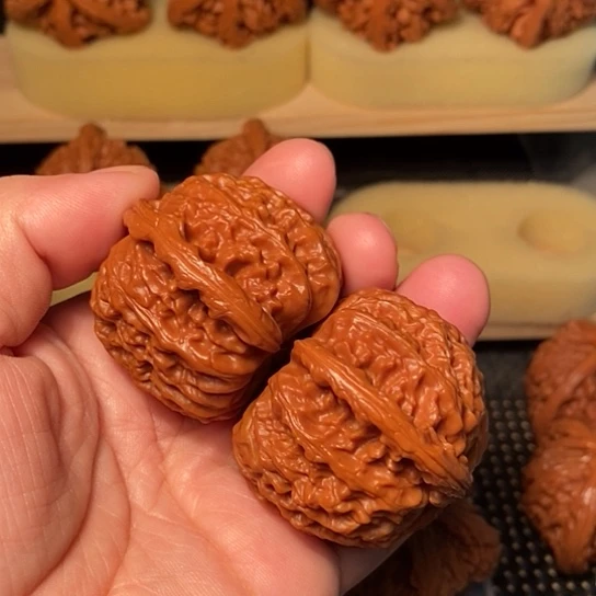 大***林文玩核桃吊坠核桃