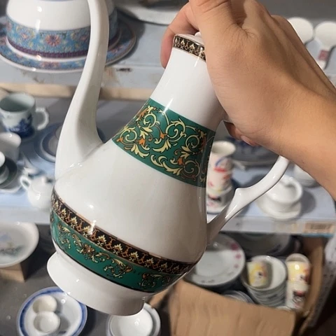 陶瓷酒壶一个陶瓷陶瓷