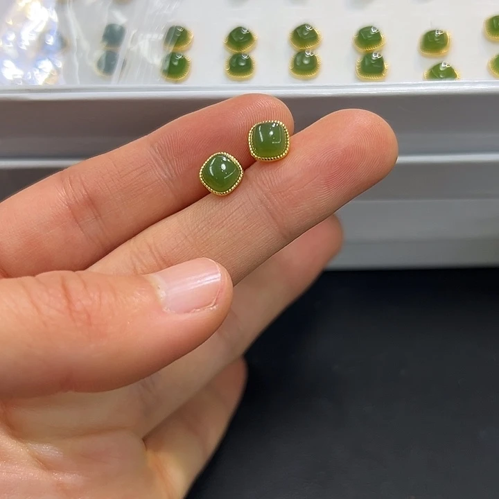 和田玉银S925镶嵌耳饰