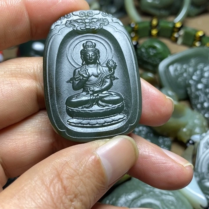 和田玉未镶嵌颈饰