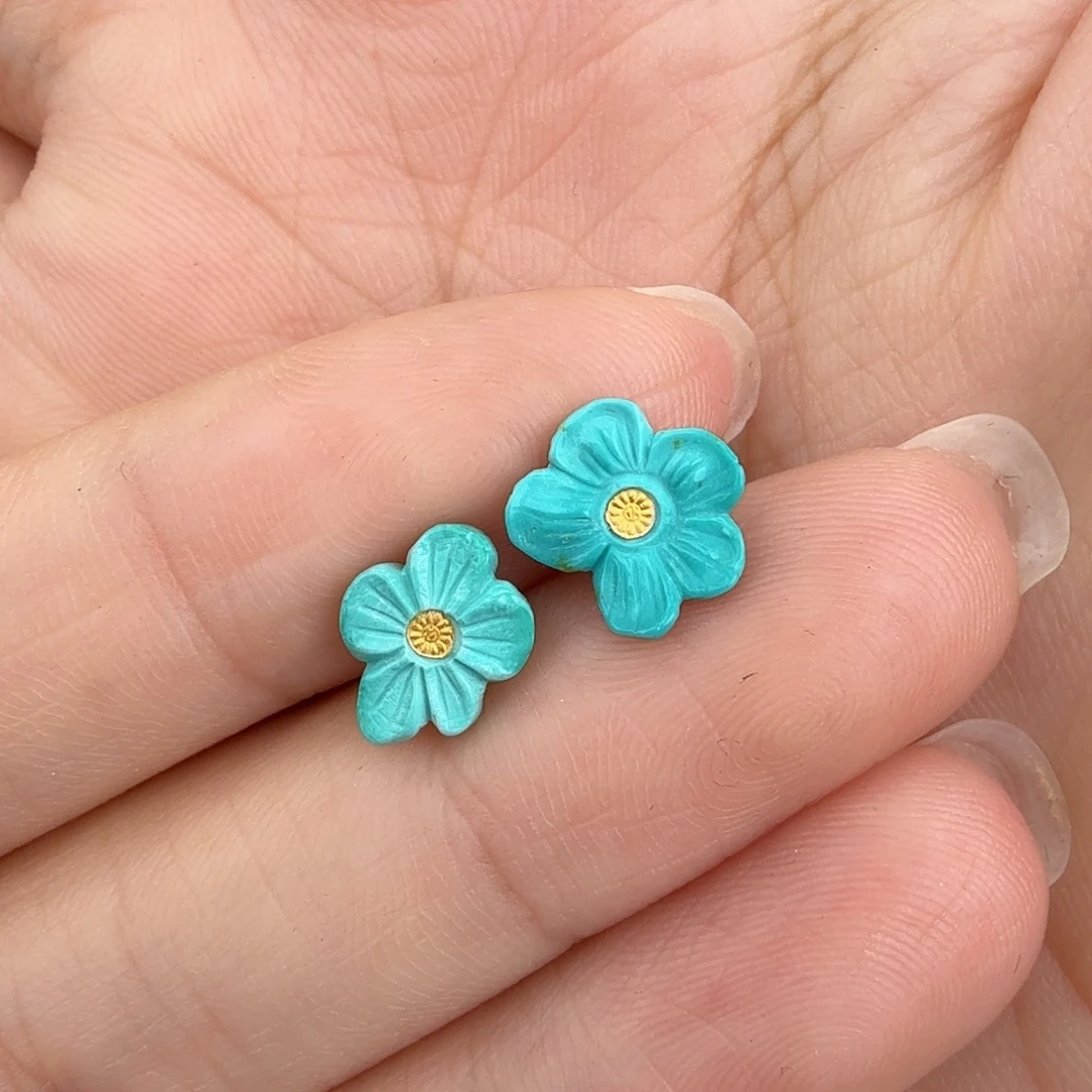 家***敏绿松石未镶嵌珠宝奇石