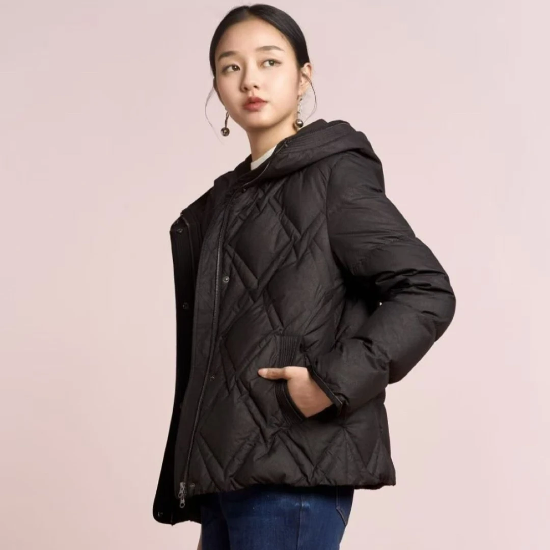 声雨竹1R816冬季短款常规款连帽宽松型纯色保暖棉衣棉服女士时尚