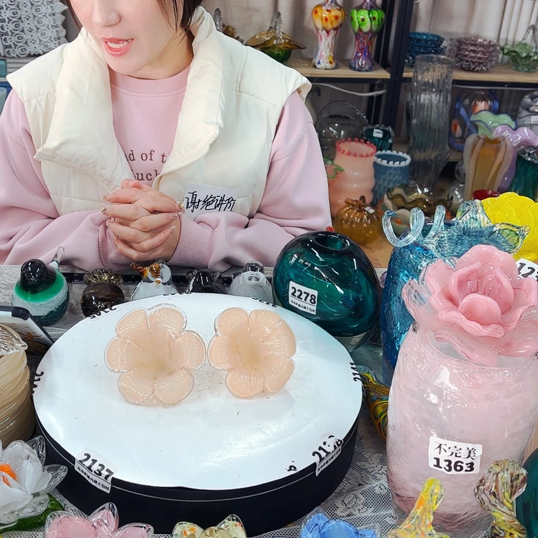 2小花头 家悦琉璃工艺品不完美