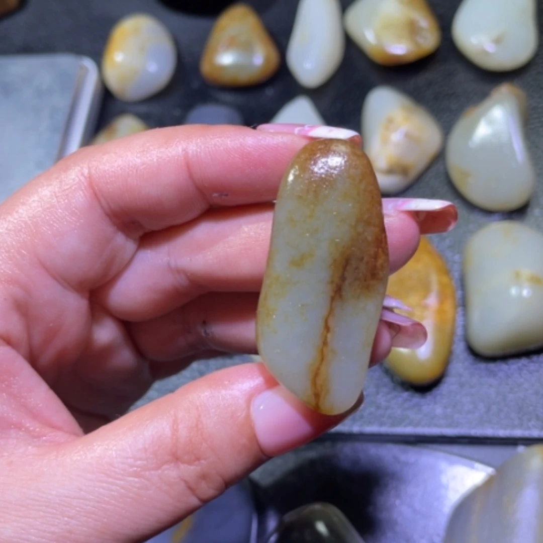 【闪购商品】和田玉未镶嵌颈饰
