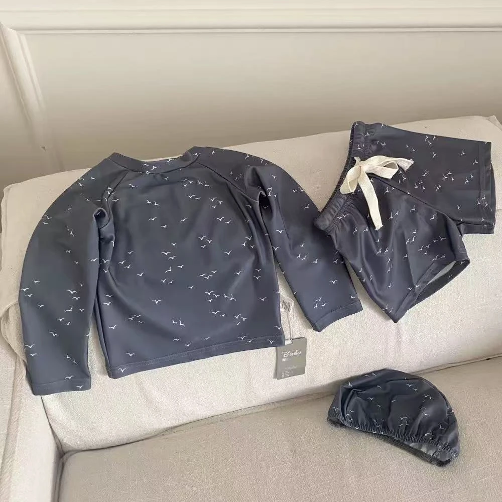 【两个小盆友】儿童夏装长袖短裤防晒泳衣男童分体泳装韩版202547