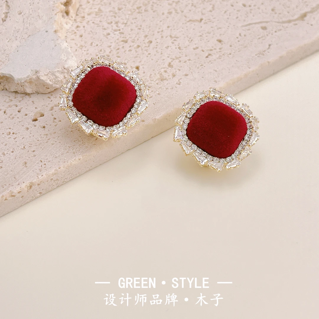 铜合金耳饰 【新款红色植绒闪锆耳钉】气质时尚百搭轻奢高级感-4006