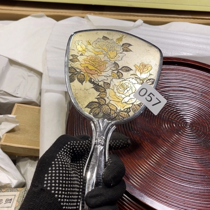 中古物品默认微瑕不退不换