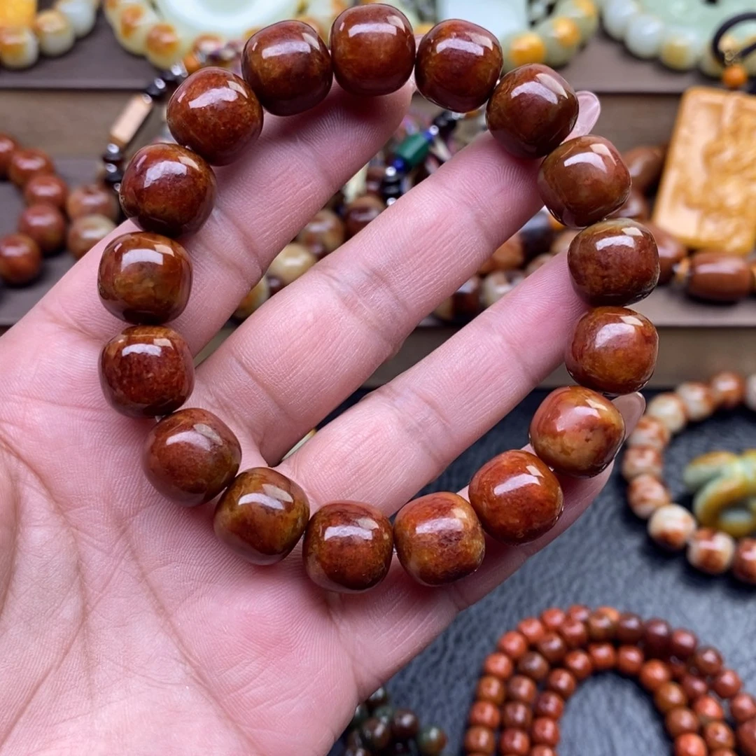 透闪石质玉未镶嵌手串