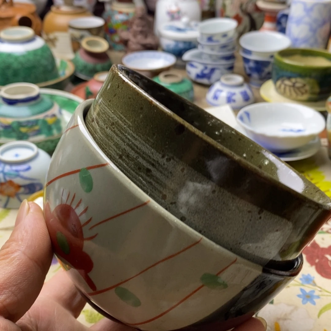 瓷片是因为它能有效保护眼睛哦