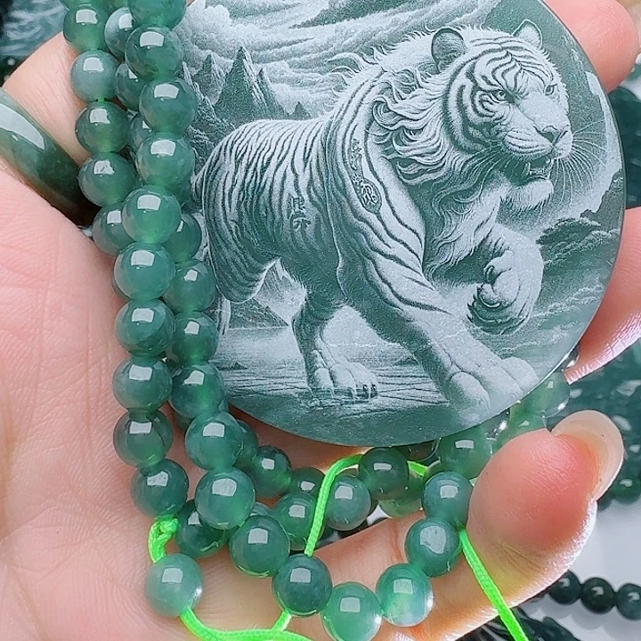 颈饰未镶嵌翡翠多样性发其一