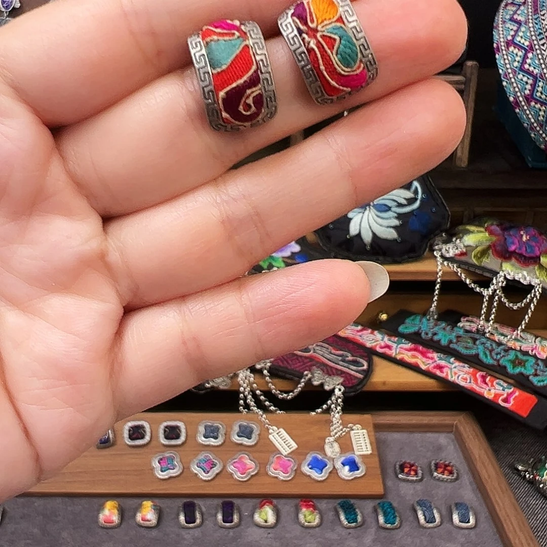 织绣手工刺绣工艺品