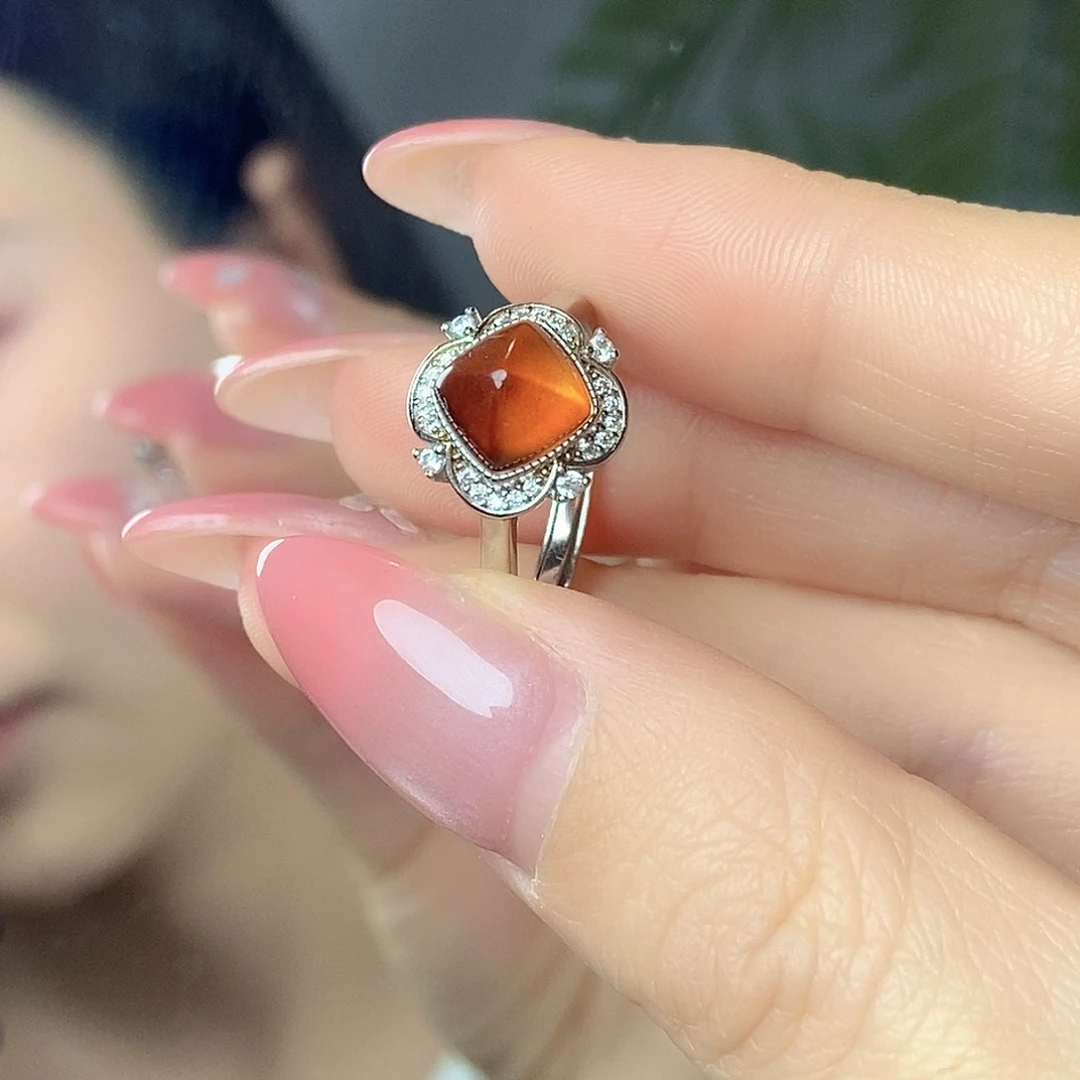 银S925镶嵌戒指石榴石