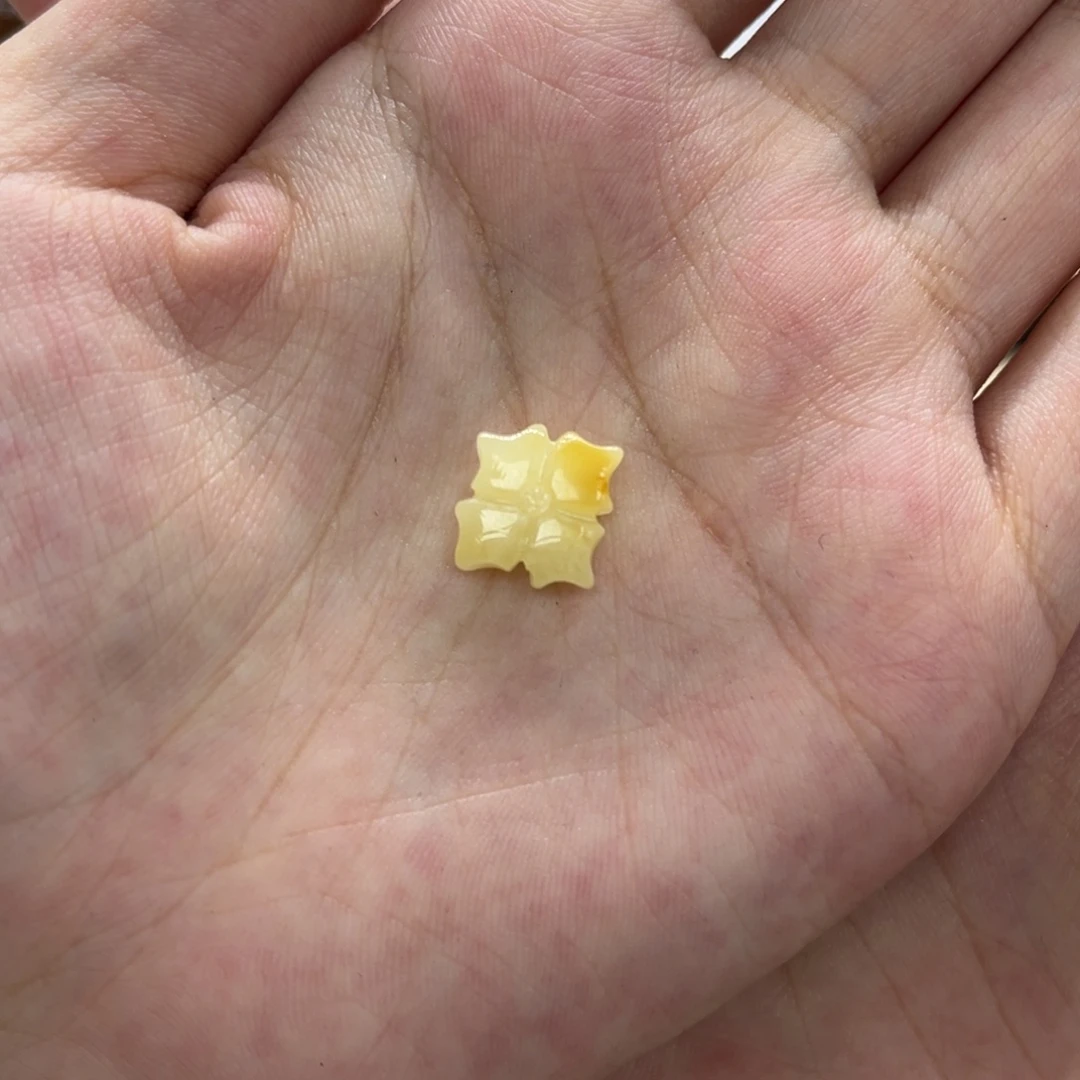 雨***青琥珀颈饰未镶嵌天然琥珀