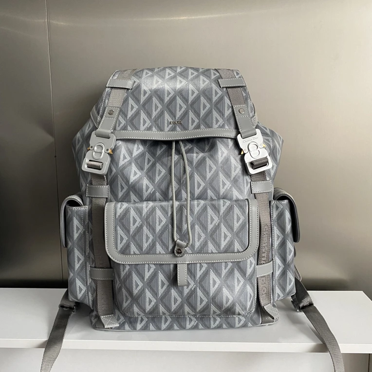 99新 DIOR/迪奥 CD Diamond系列灰色标志提花菱格双肩包hws200