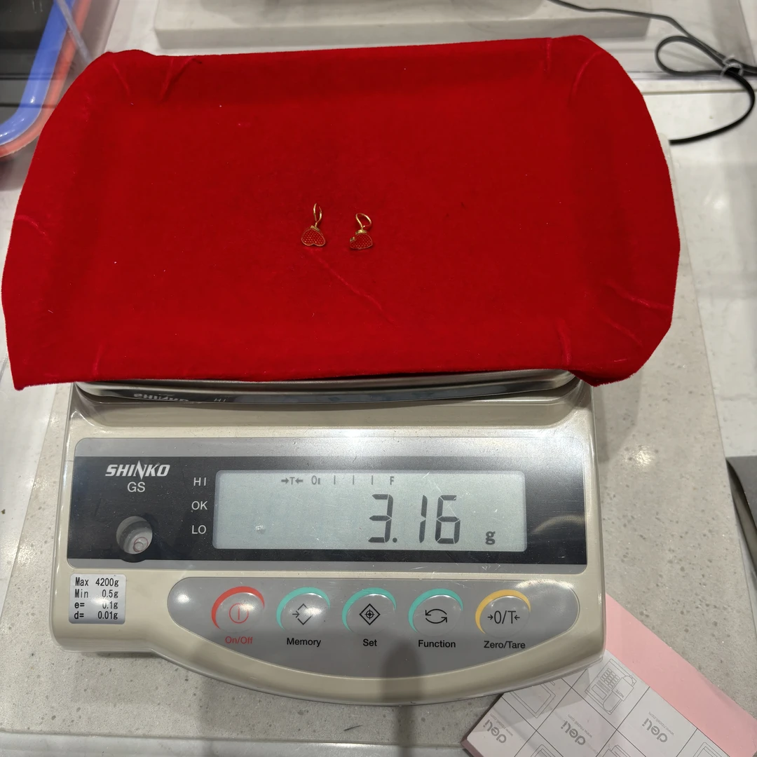 金园福足金爱心耳钉