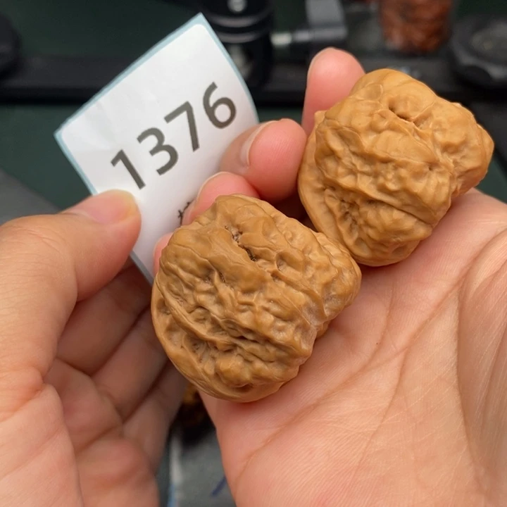 文玩核桃吊坠1376号哇38.41.32无修