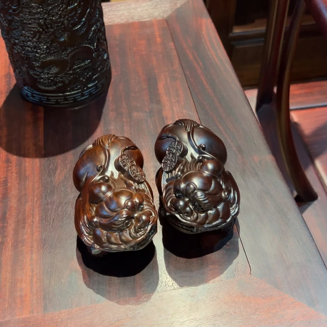 紫檀木类家具貔貅