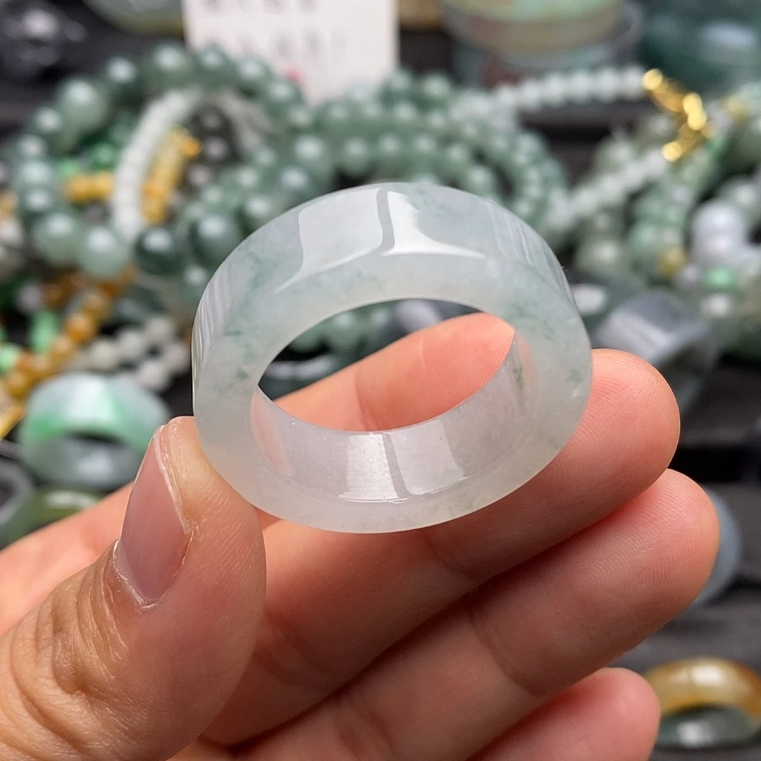 定制翡翠未镶嵌32圈