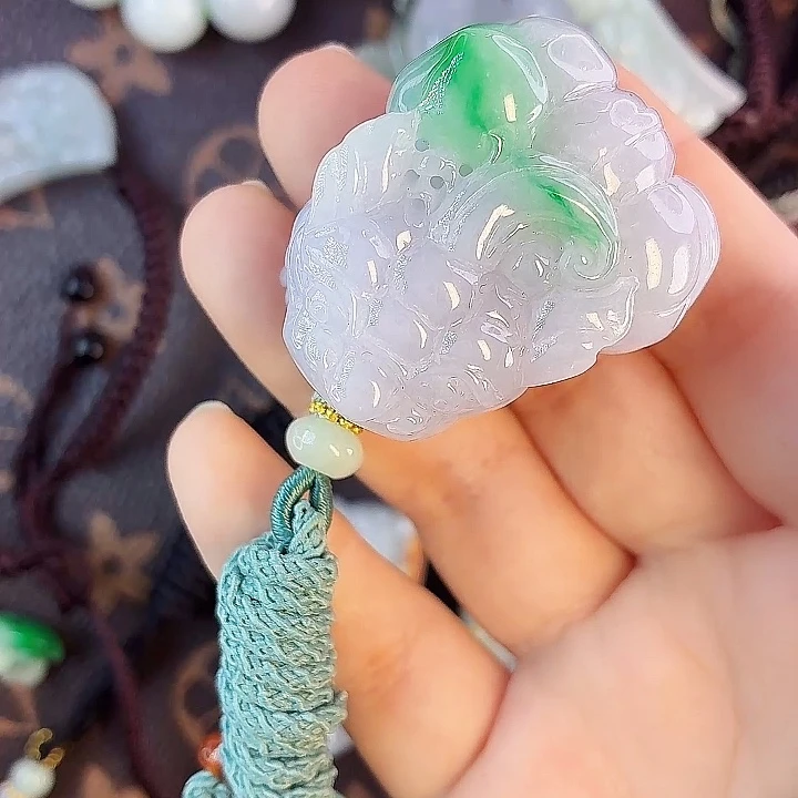 翡翠未镶嵌挂件854