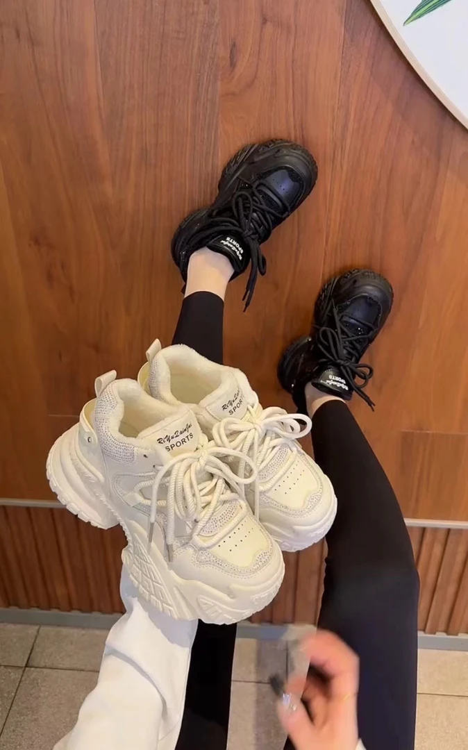 格姐家~冬款加绒厚底重工亮钻老爹鞋K66-7（鞋跟6厘米）