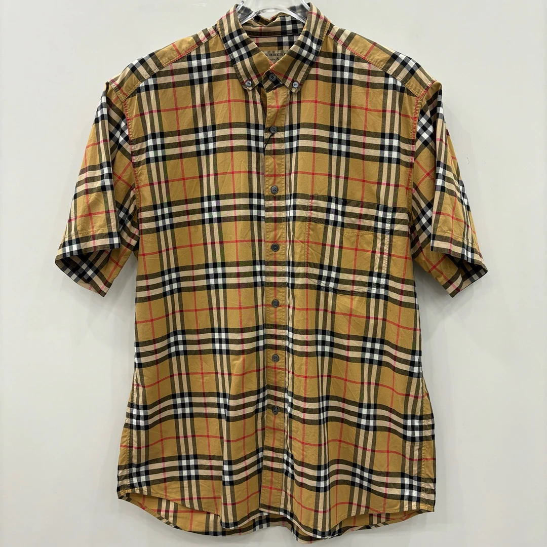 99新 BURBERRY/博柏利 经典格纹翻领单排扣短袖衬衫/尺码XL/6643