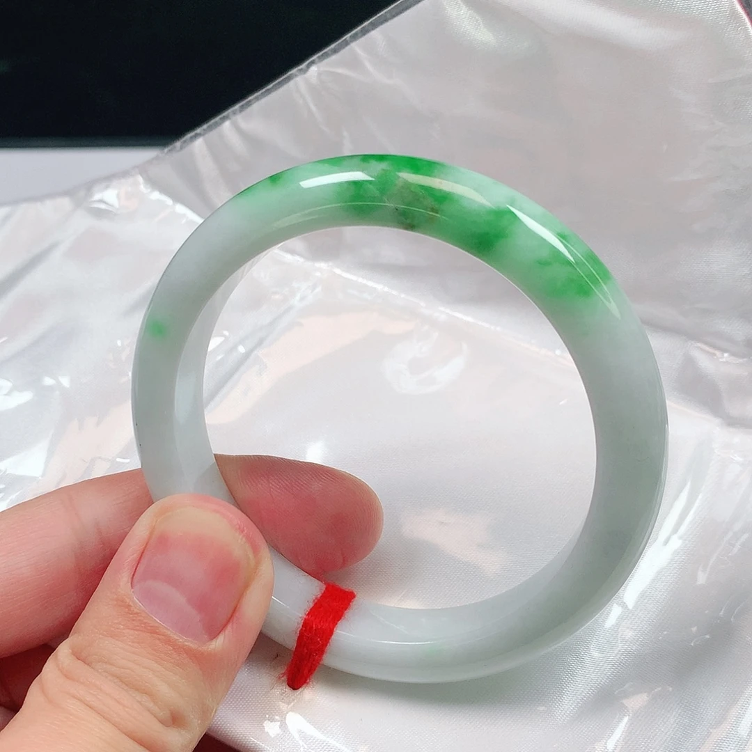 翡翠未镶嵌手镯翡翠1572