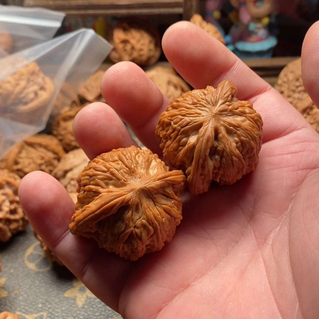 走***生文玩核桃吊坠文玩核桃