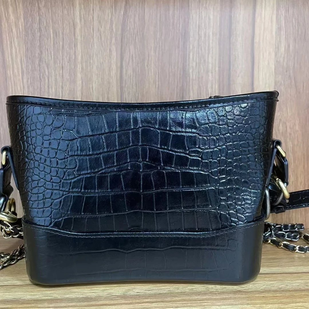 时尚新款真皮女包斜挎包手提包 0437 黑色