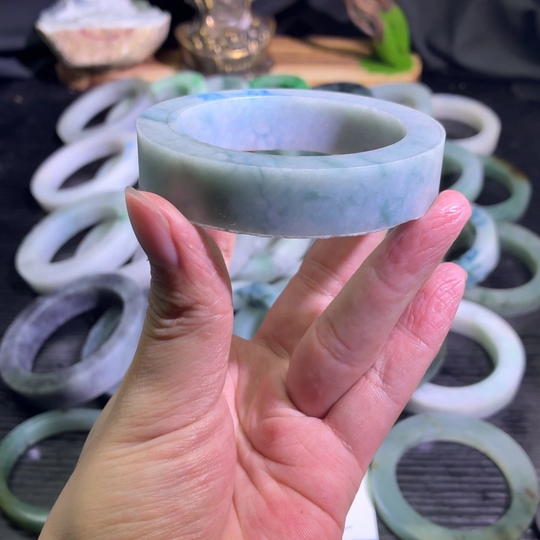 定制翡翠未镶嵌天然翡翠A货毛胚手镯定制