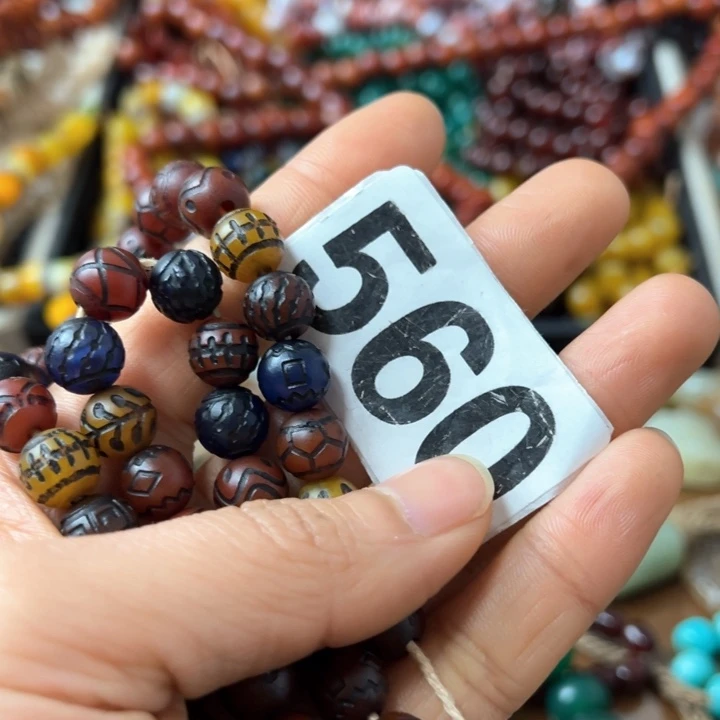 玛瑙/玉髓颈饰未镶嵌燕