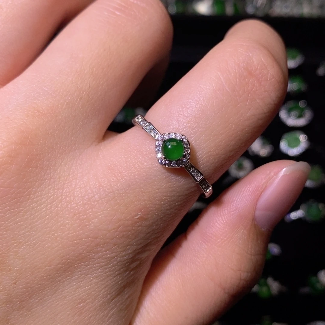 翡翠未镶嵌颈饰天然