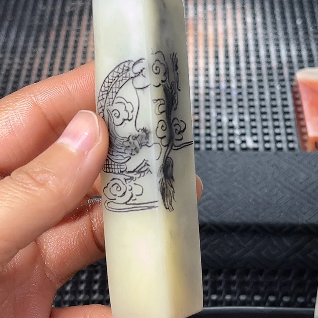 寿山石印石曉*这种现象很明显了