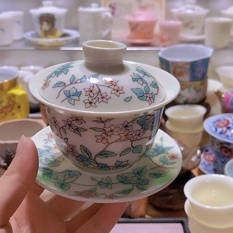 陶瓷制品及陶瓷艺术品微瑕