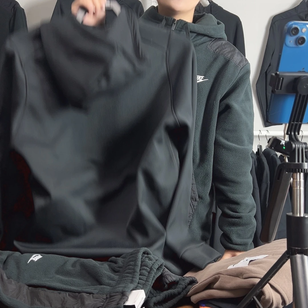 2125外套带帽L码130-150斤不退换