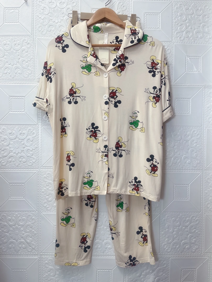 郑小姐~夏款三件套女士开衫短袖长裤短裤米奇家居服休闲套装睡衣