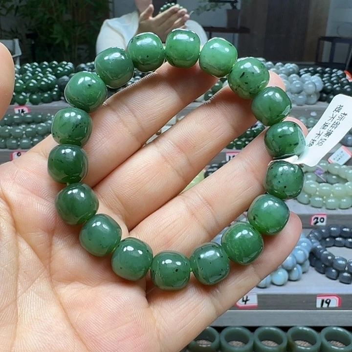 手链未镶嵌和田玉（碧玉）老型卡12
