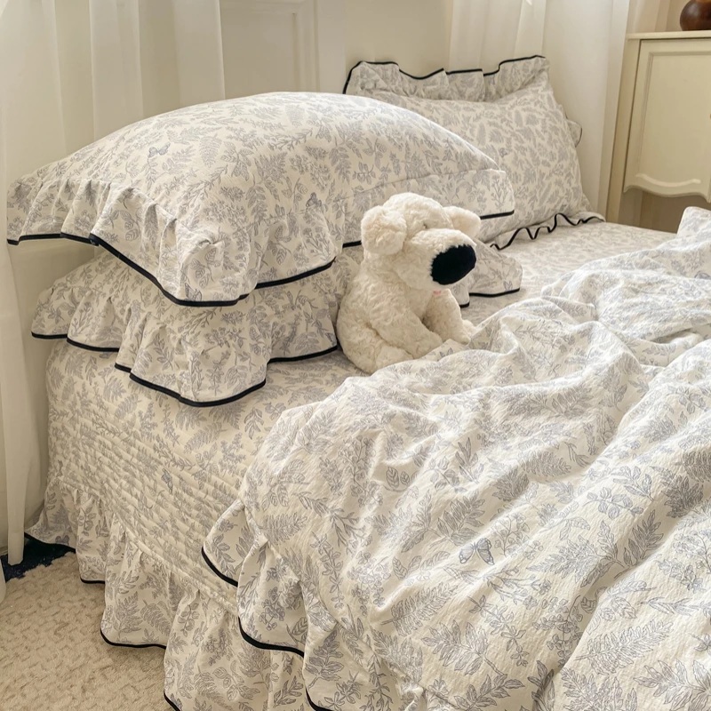 2025新款羽感双层纱法式黑花边夏被床盖四件套柔软