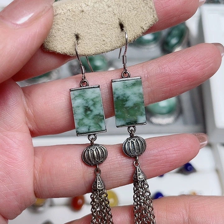 透闪石-蛇纹石玉银S925镶嵌耳环