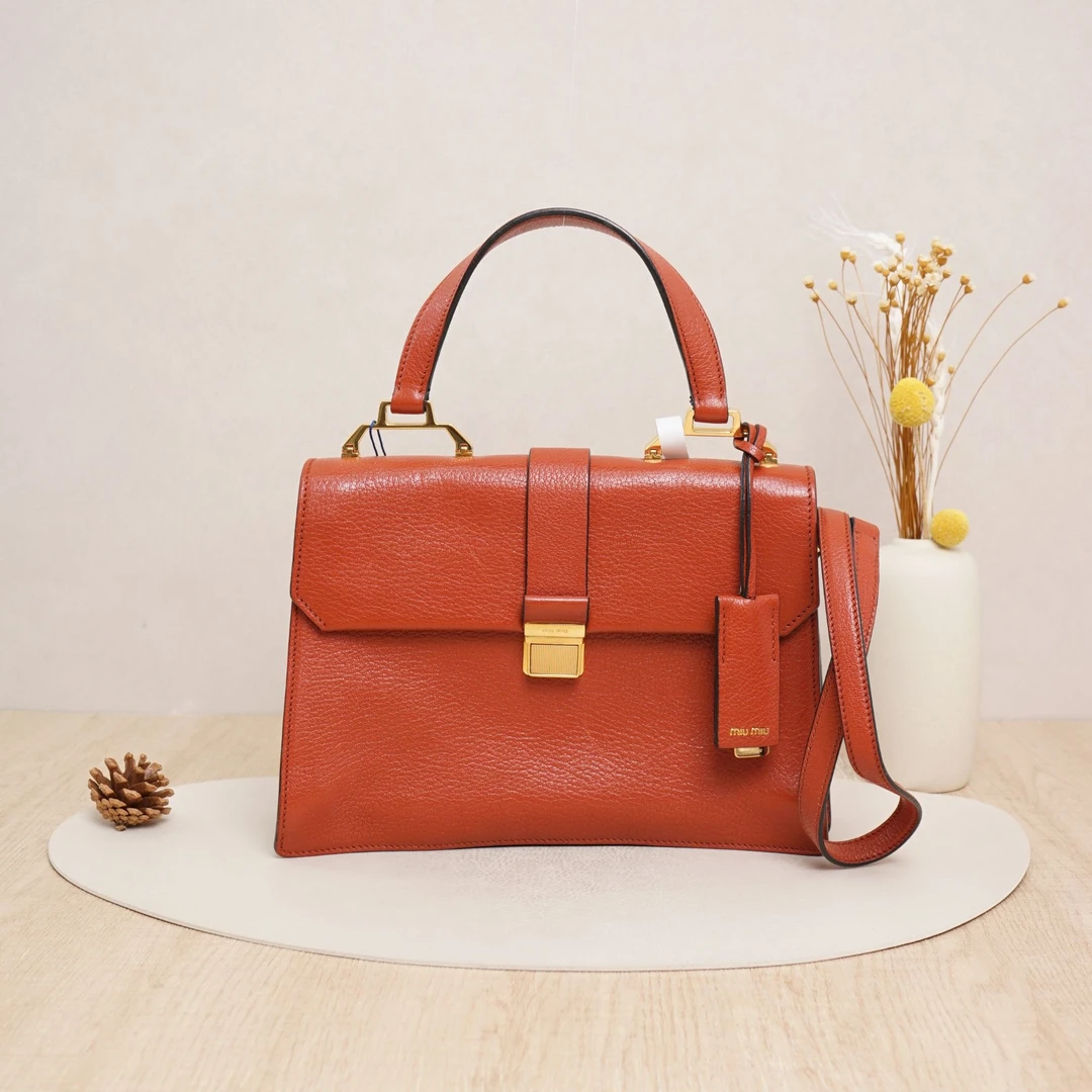 95新 MIU MIU/缪缪 缪缪手提斜挎包脏橘色山羊皮/DS037595