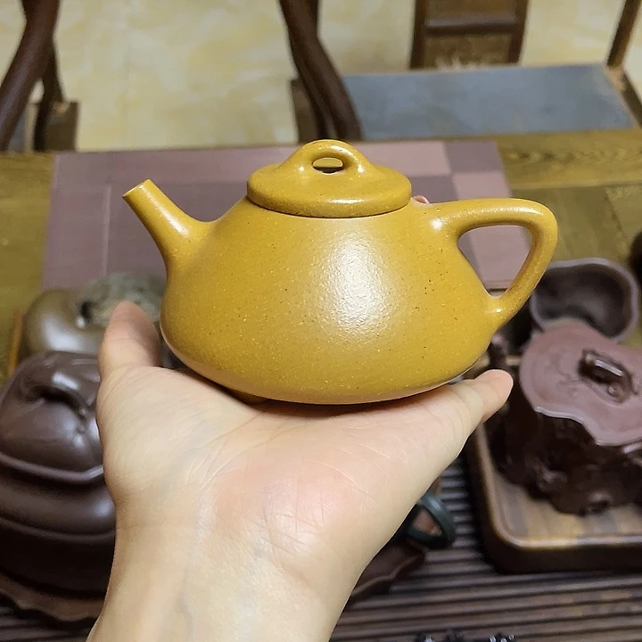茶壶紫砂全手工打造